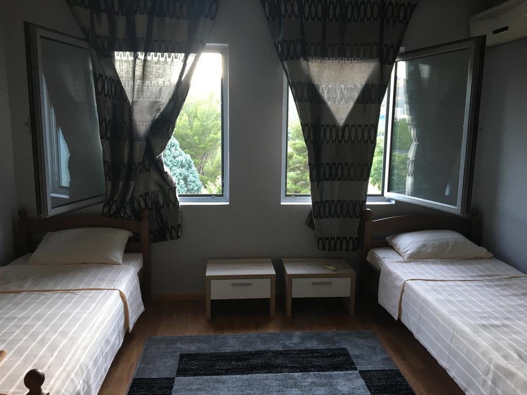 Mell Apartments Mostar Esterno foto