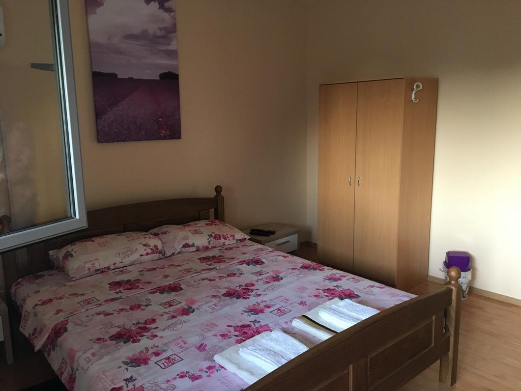 Mell Apartments Mostar Esterno foto