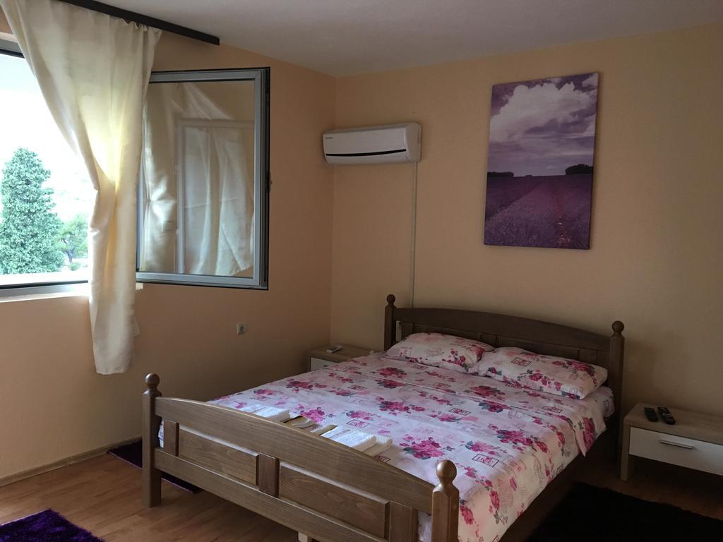 Mell Apartments Mostar Esterno foto