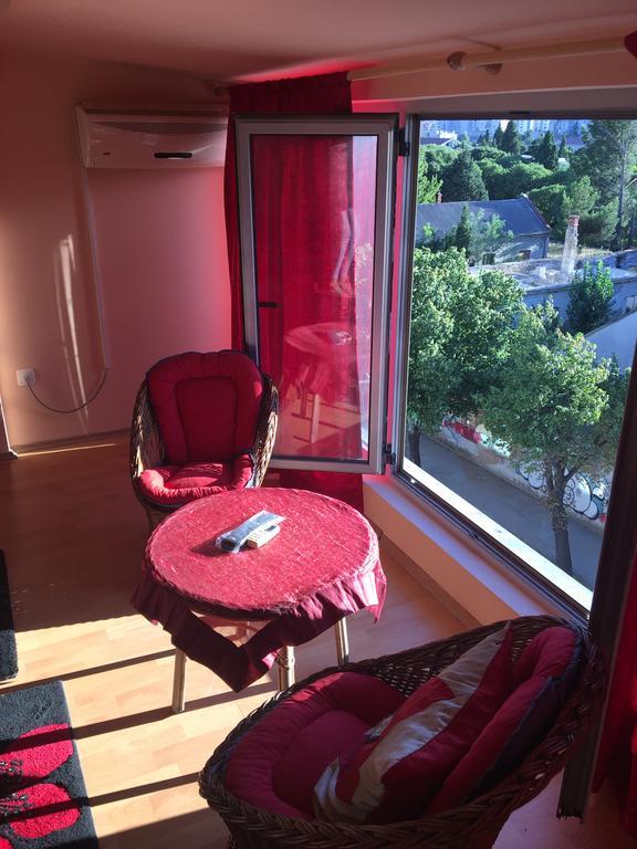 Mell Apartments Mostar Esterno foto