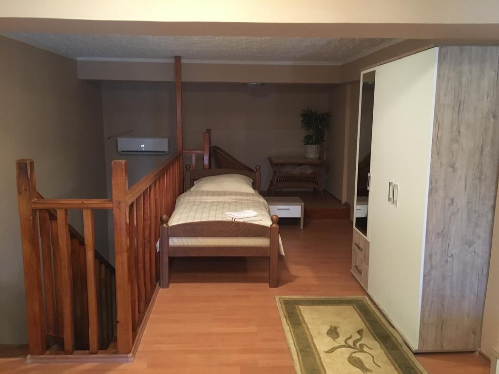Mell Apartments Mostar Esterno foto