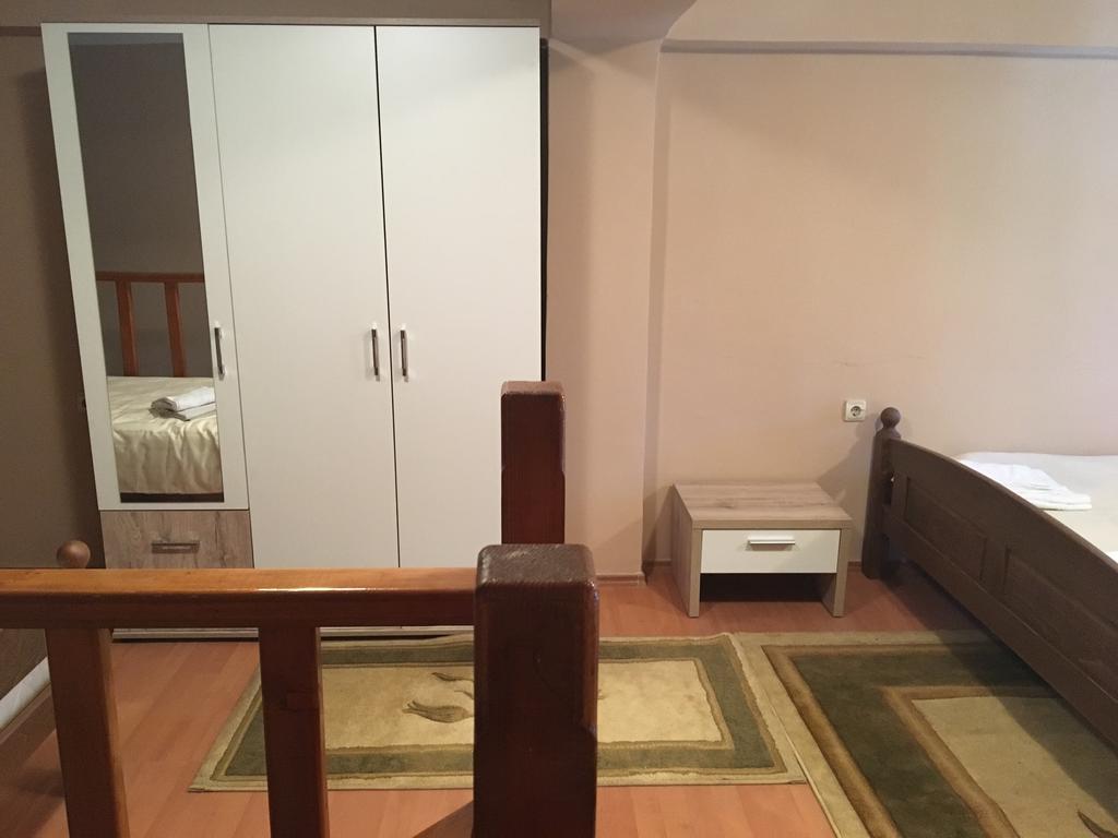 Mell Apartments Mostar Esterno foto