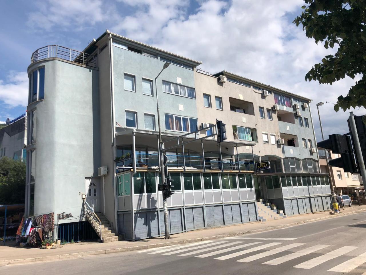 Mell Apartments Mostar Esterno foto